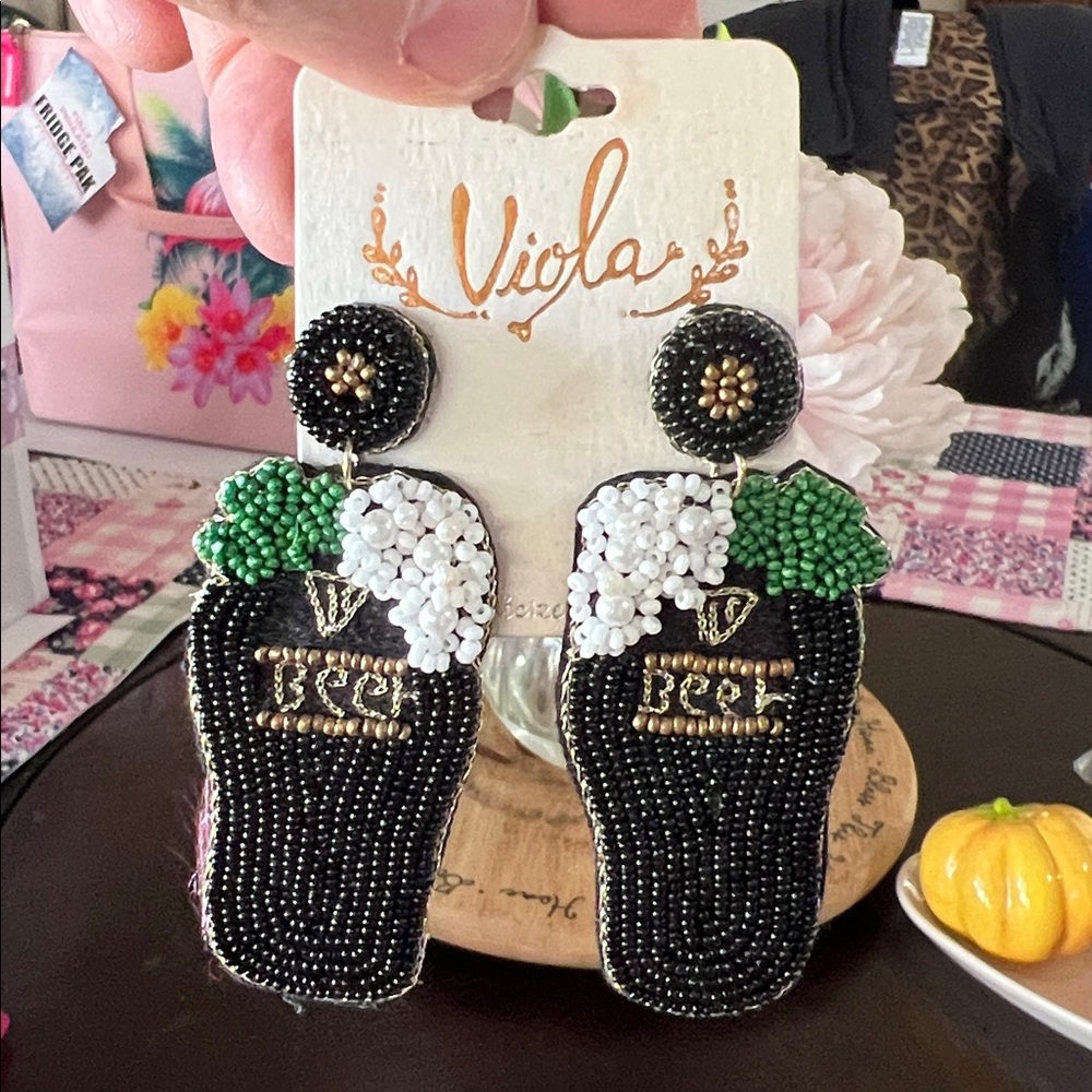 Black and Green Beaded Earrings - Picture 3 of 3